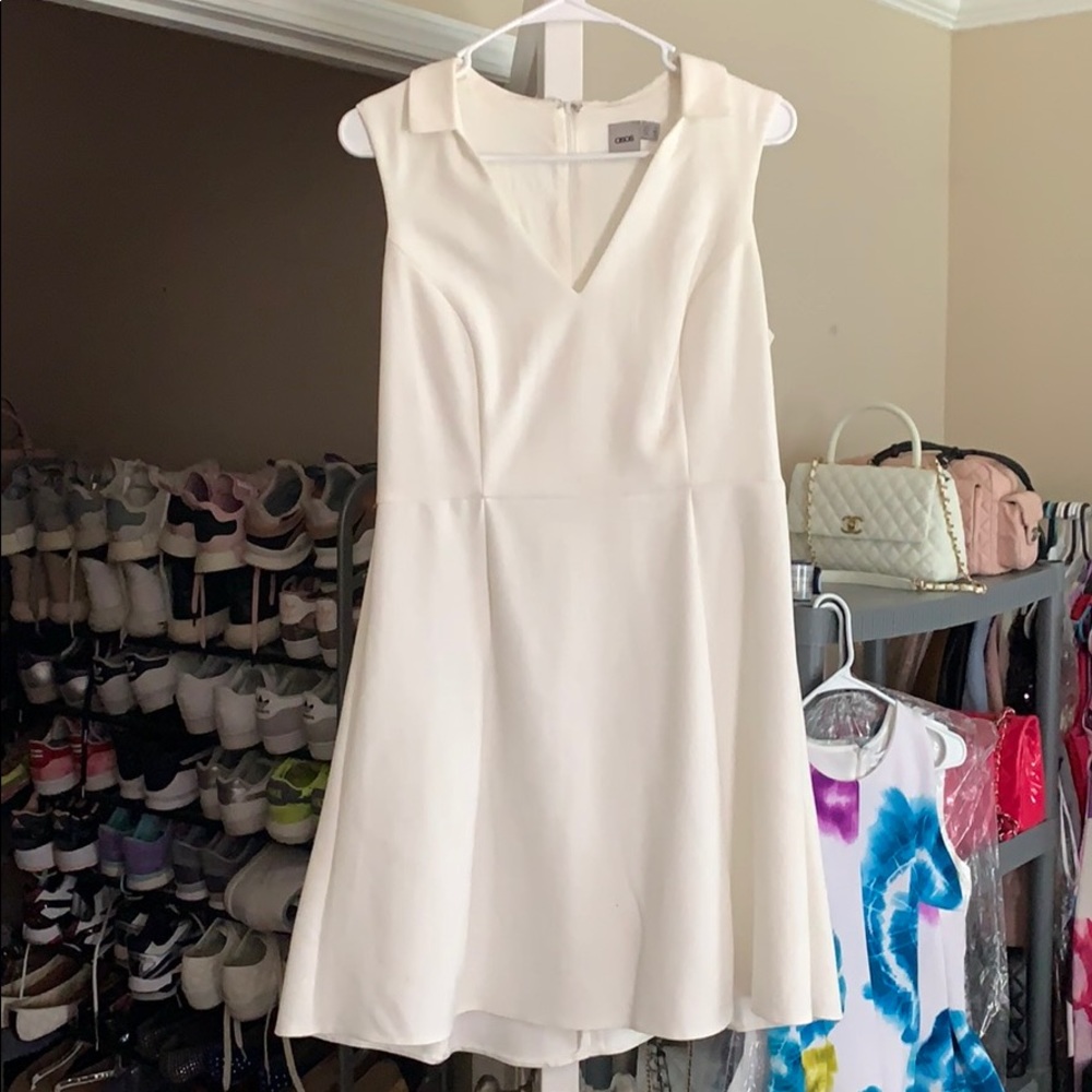 Asos Off White It n Flare dresss size US 8